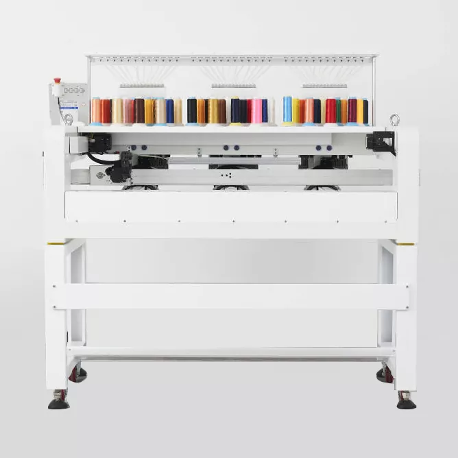Multifunctionele borduurmachine met drie hoofden